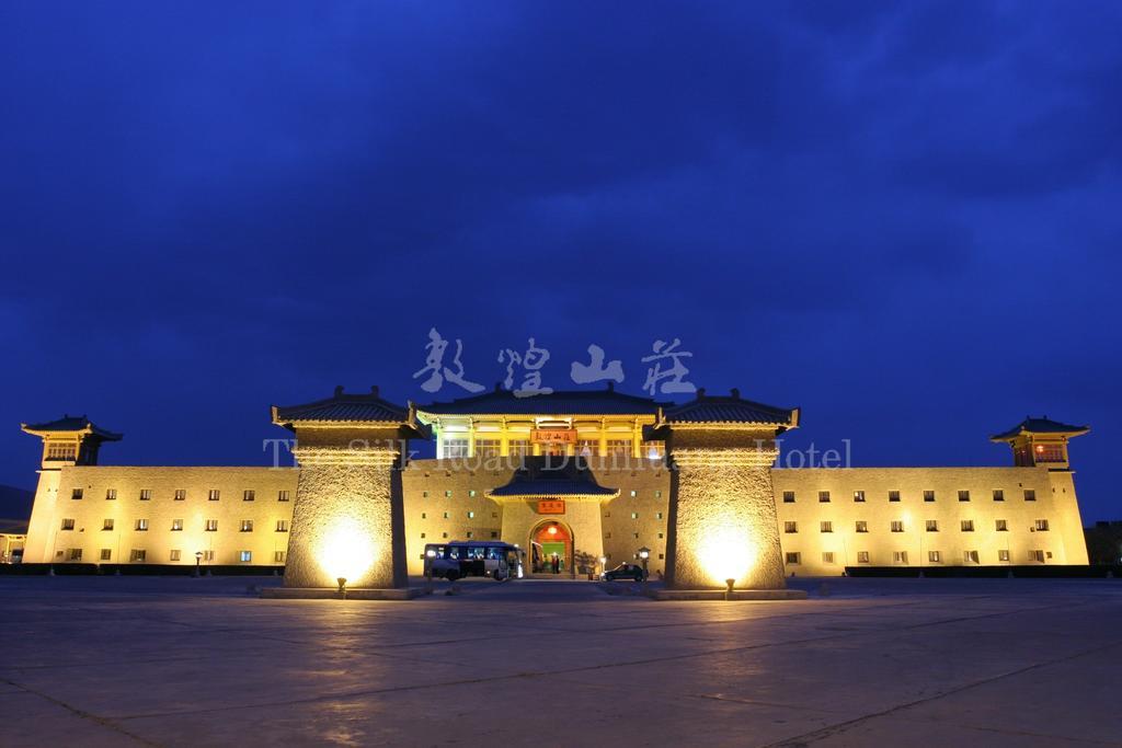 The Silk Road Dunhuang Hotel Zewnętrze zdjęcie