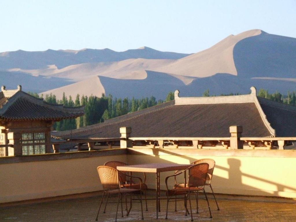 The Silk Road Dunhuang Hotel Zewnętrze zdjęcie